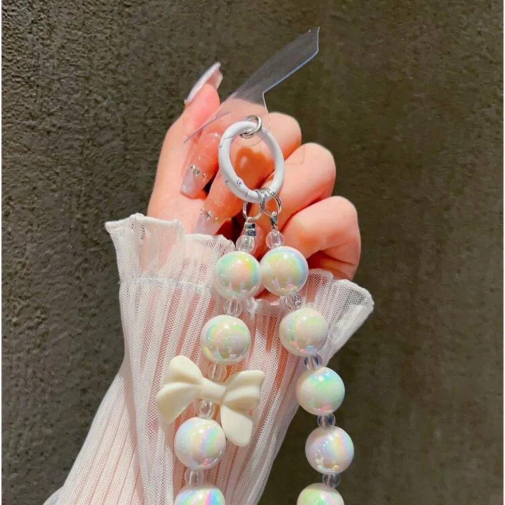 White Laser Butterfly Knot & Heart Shaped Pendant Phone/wrist Hanging Accessory